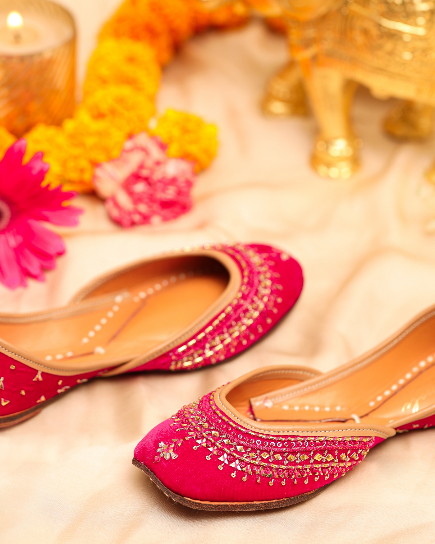 Sparkle Pink Handcrafted Jutti