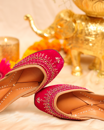 Sparkle Pink Handcrafted Jutti