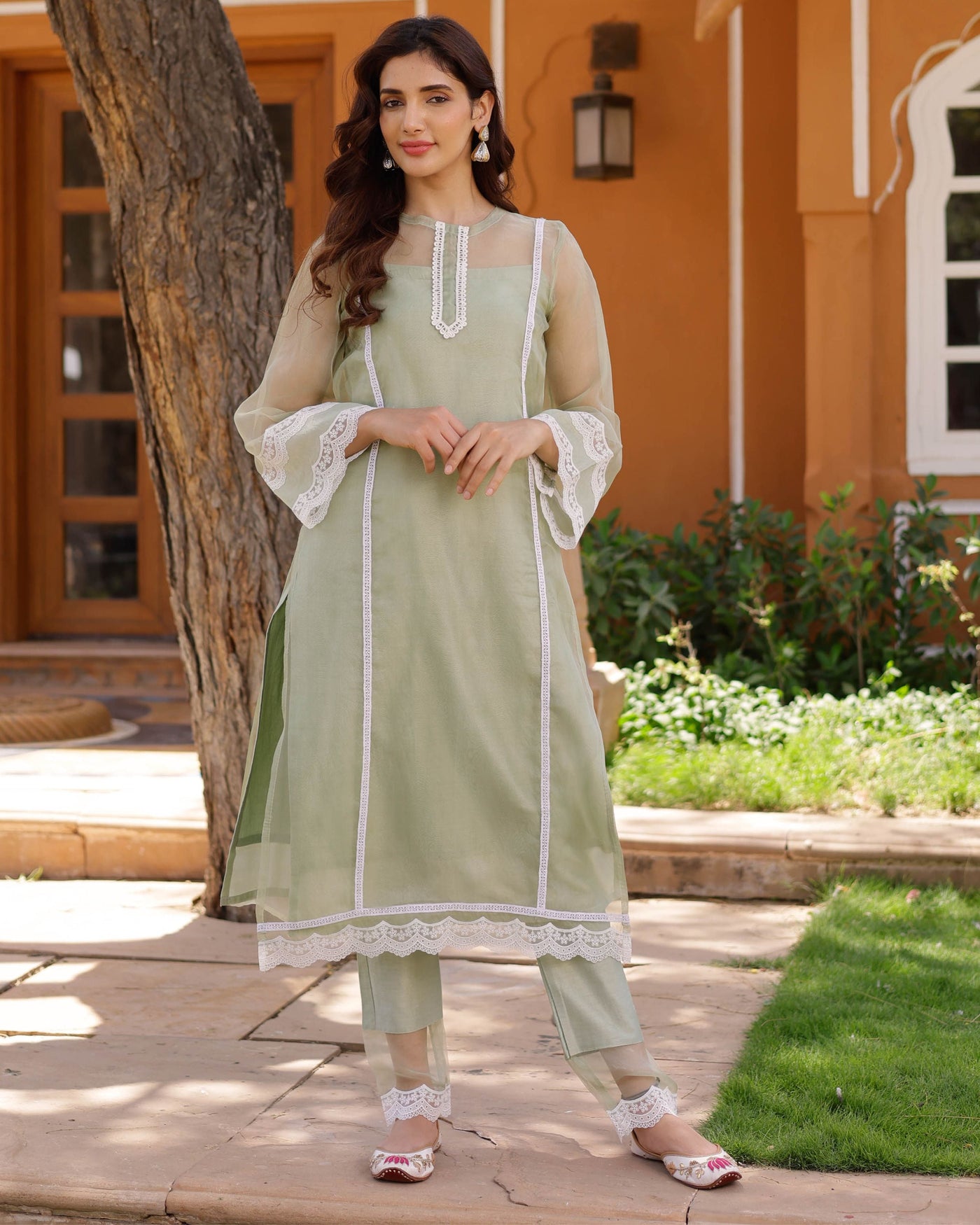 Lucy Organza Straight Kurta Set