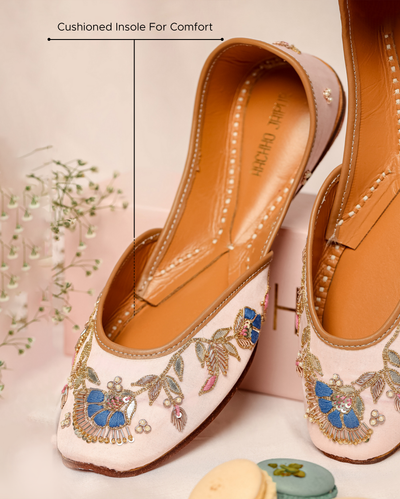 Pink Robin Handcrafted Jutti