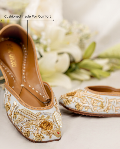 CARAMEL CRUNCH HANDCRAFTED JUTTI