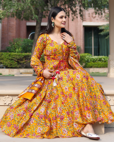 Diwali gown hotsell