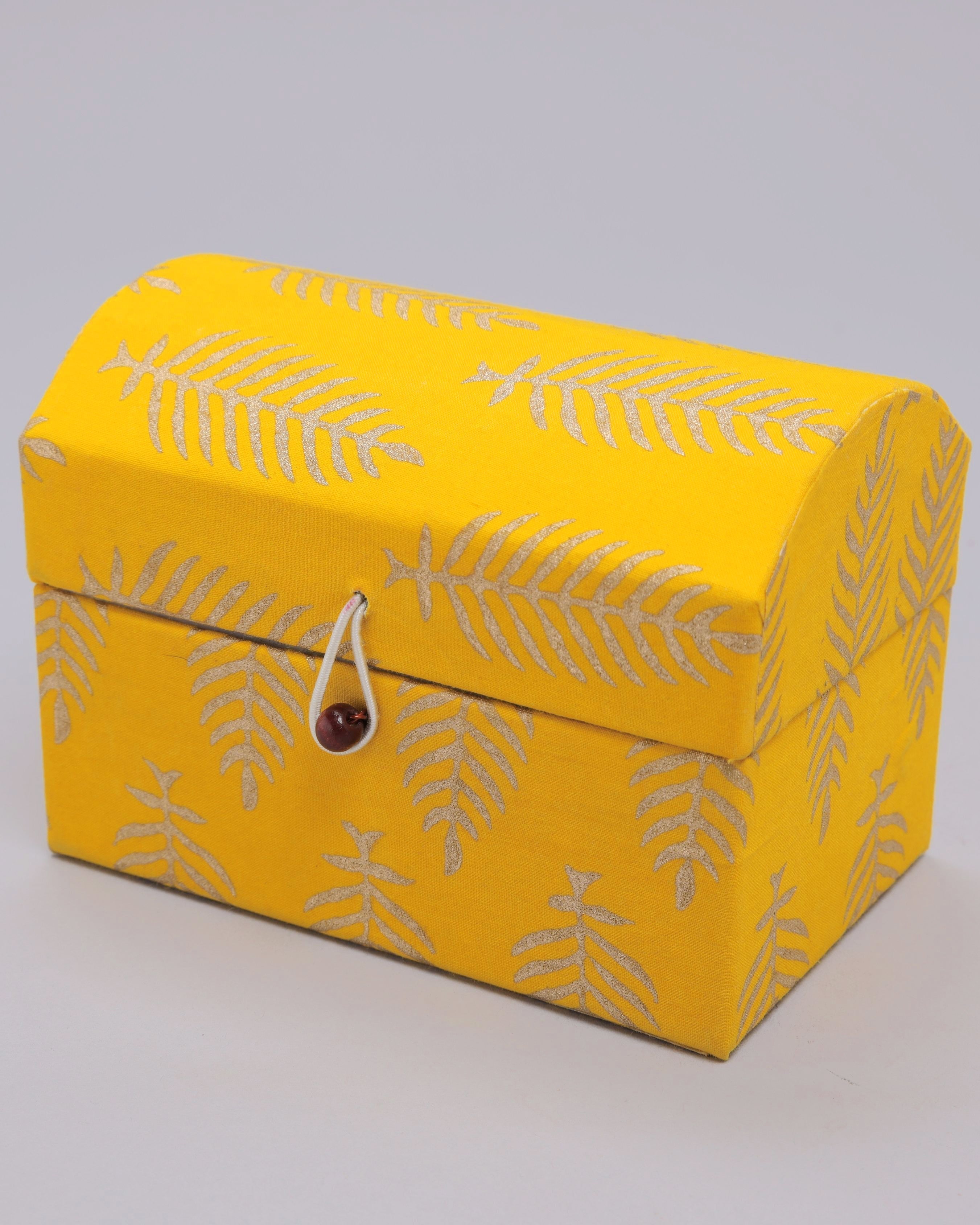 Bright Gold Treasure Chest Jewellery Box – Aachho.co