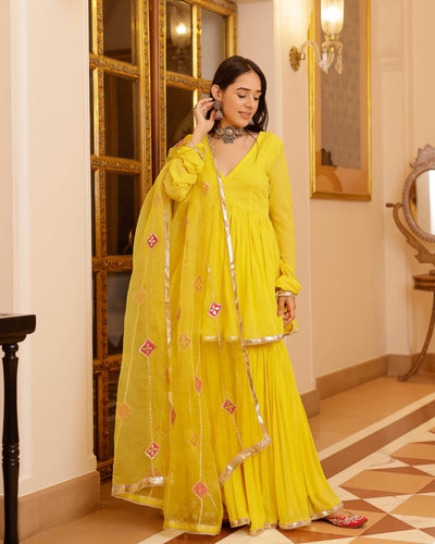 Falak Gotapatti Goergette Suit Set