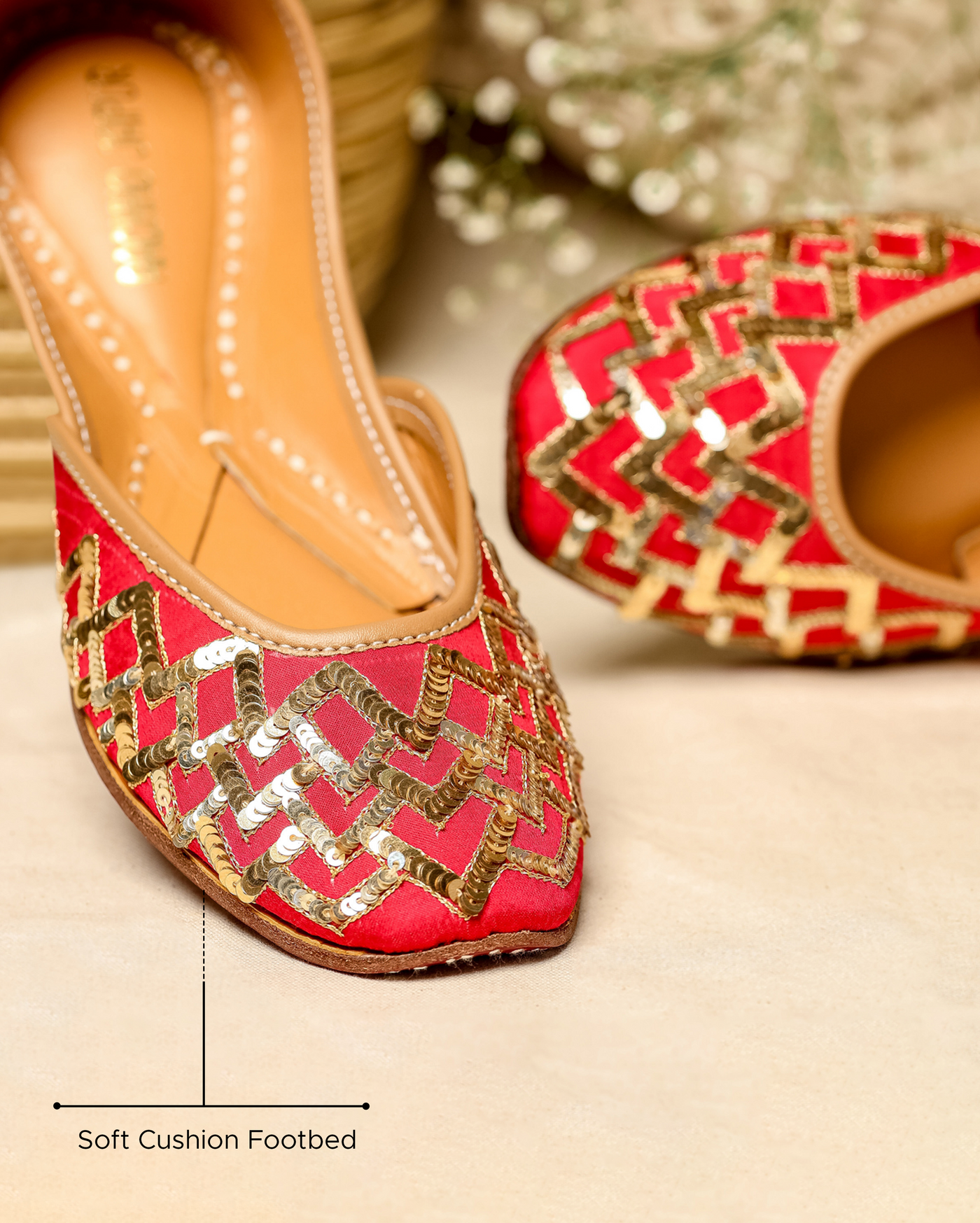 Red Mahogany Handcrafted Jutti