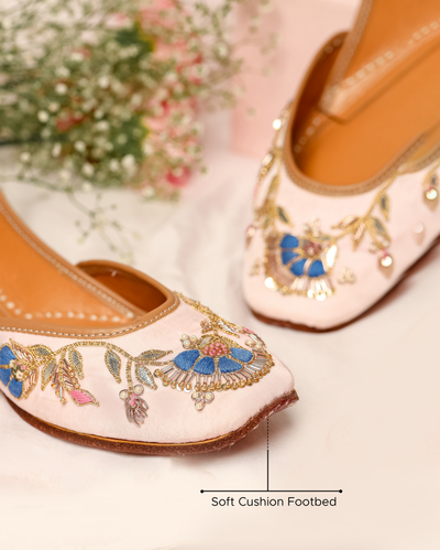 Pink Robin Handcrafted Jutti