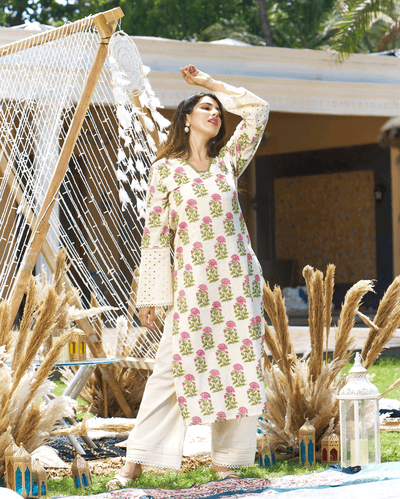 Ravishing Cream Printed Cotton Kurta Set