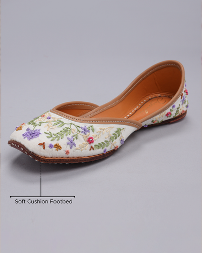 White Lavender Handcrafted Jutti