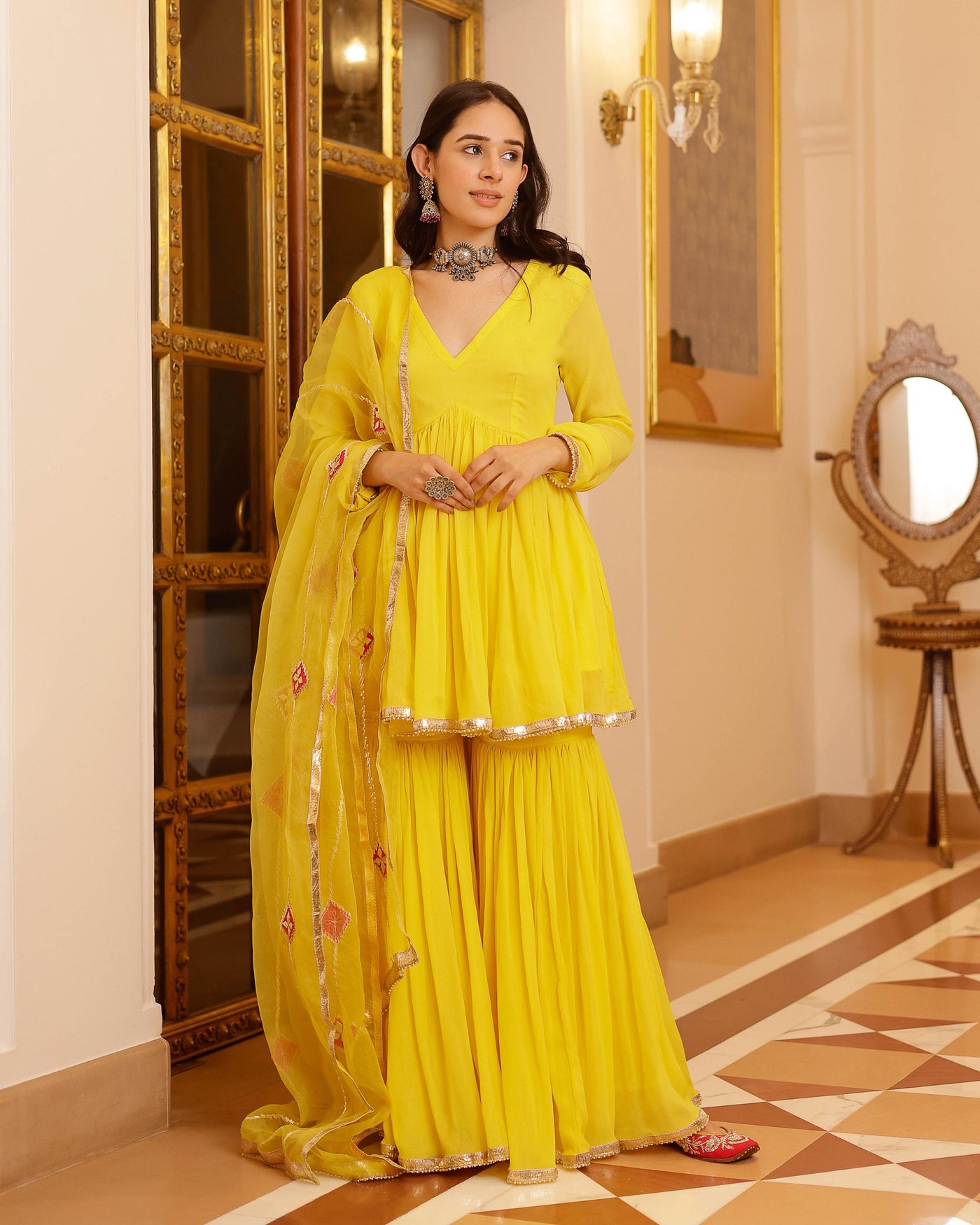 Falak Gotapatti Goergette Suit Set