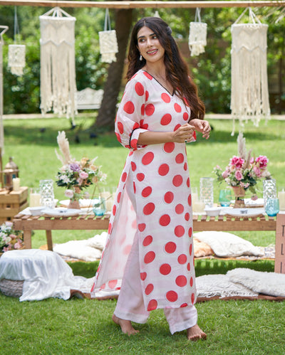 Nainika White Printed Silk Kurta Set