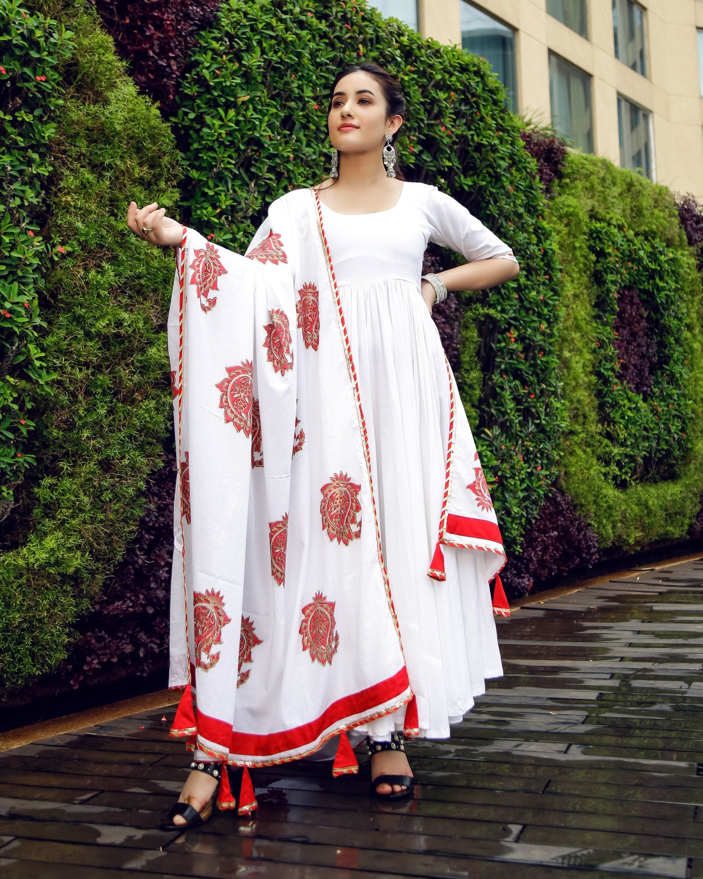 Royal White Mughal Suit Set